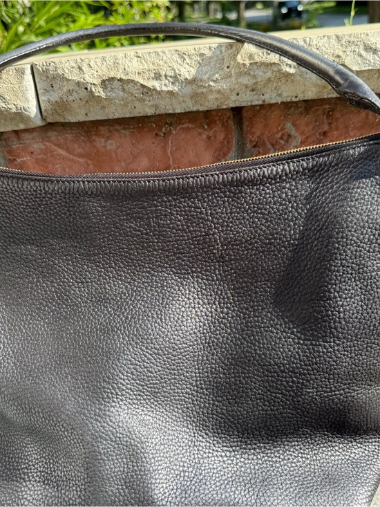 kate spade Handbags - Kate spade Classic Pebbled Leather Shoulder Bag in Black